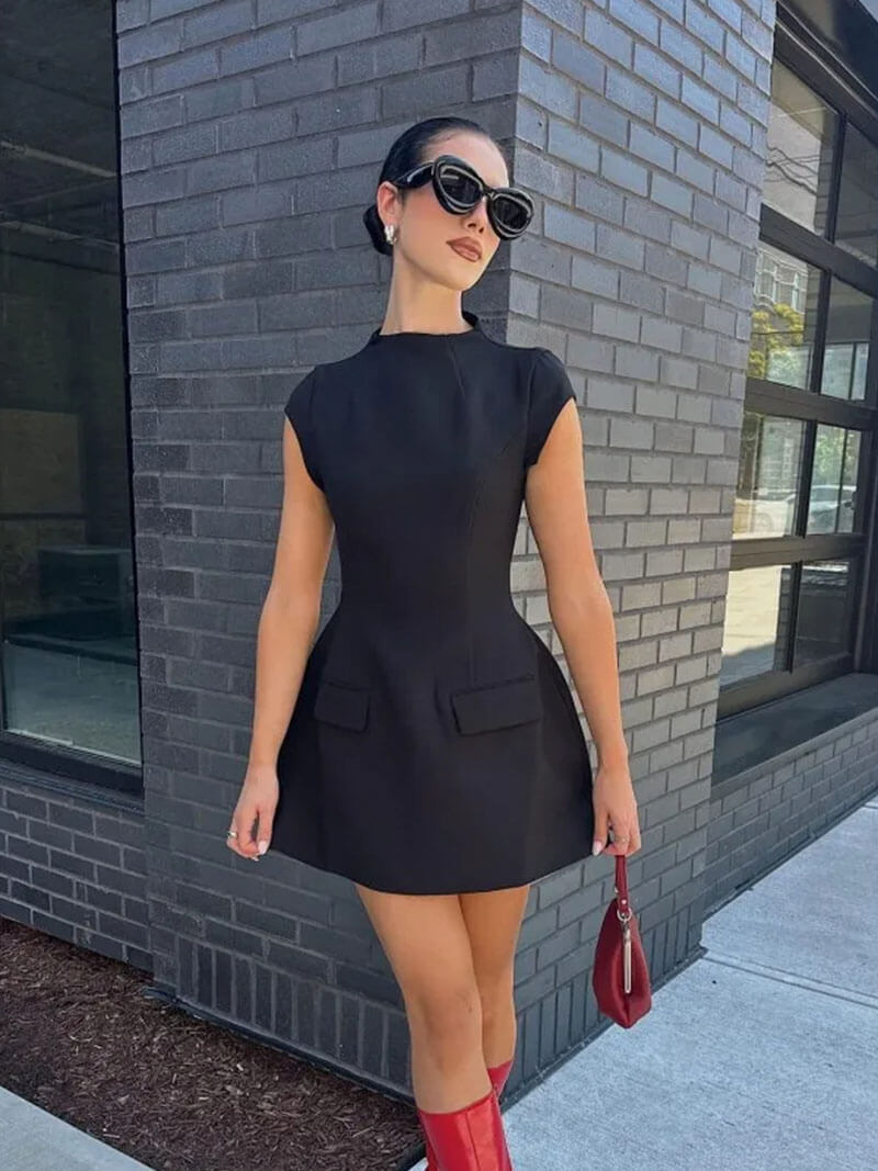 Zanaya Chic Mini Dress – Elegant Close-Fitting Design-Dresses-Auvien & Co